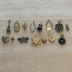 Lot of 15 vintage to now pendants for necklaces